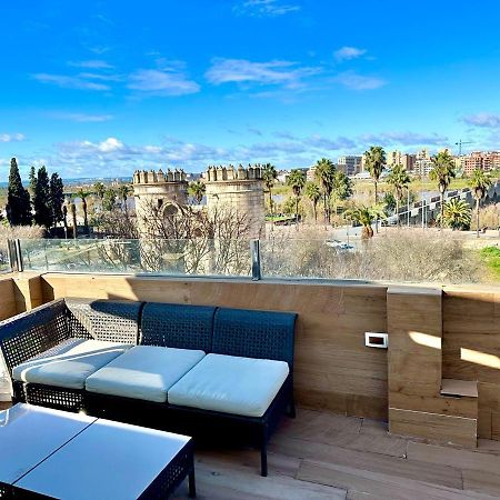 Alojamientos Puerta Palma Con Vistas Y Parking Badajoz Kültér fotó