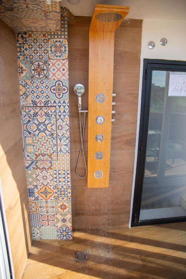 Alojamientos Puerta Palma Con Vistas Y Parking Badajoz Kültér fotó