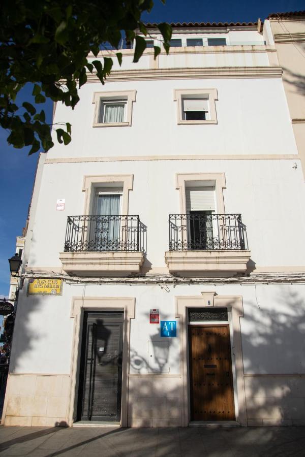 Alojamientos Puerta Palma Con Vistas Y Parking Badajoz Kültér fotó